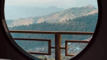 Phòng Tiêu chuẩn, lanai, quang cảnh núi | Hiên