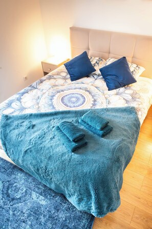 1 bedroom, iron/ironing board, WiFi, bed sheets