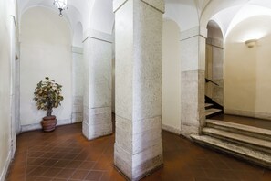Interior - Rome Coronari Boutique Apt 15 minute walk from San Pietro 5 min Piazza Navona (Roma)