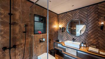 Dove Cottage | Bathroom