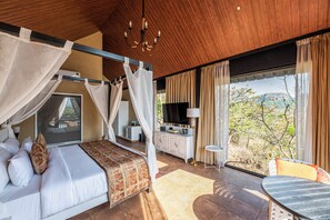 Premium bedding, desk, free WiFi, bed sheets - Canary Islands Resort & Spa (Paud)
