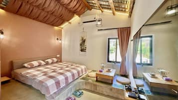 Comfort Cottage, 4 Bedrooms, Courtyard View | Laptop workspace, free WiFi