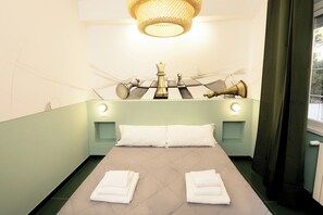 Standard Double Room, 1 Queen Bed, Non Smoking, Private Bathroom | Individually decorated, desk, laptop workspace, soundproofing - O Effe Games Vatican (Rome)