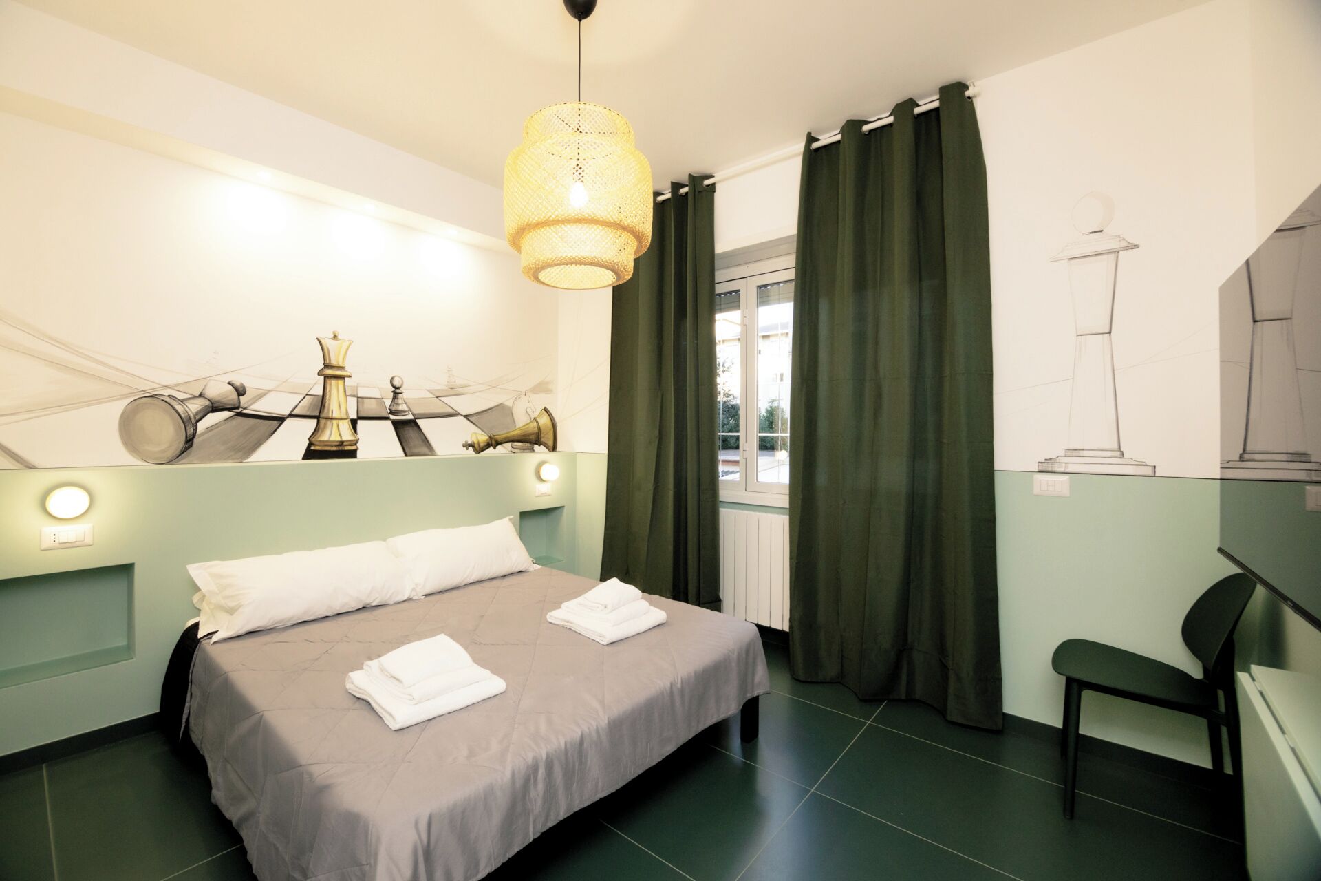 Doppia Standard, 1 letto queen, non fumatori, bagno privato | Con stile personalizzato, una scrivania, postazione laptop