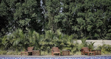 AKAY Resort & Villas