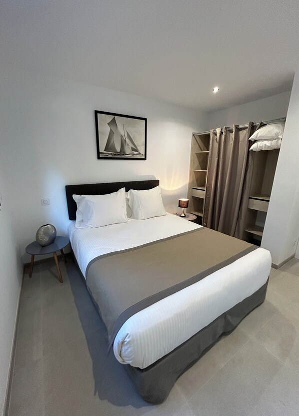 1 bedroom, iron/ironing board, free WiFi, bed sheets