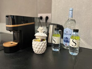 Coffee and/or coffee maker - Casa Mya. (Porto-Vecchio)