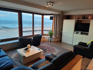 Apartment | Living room