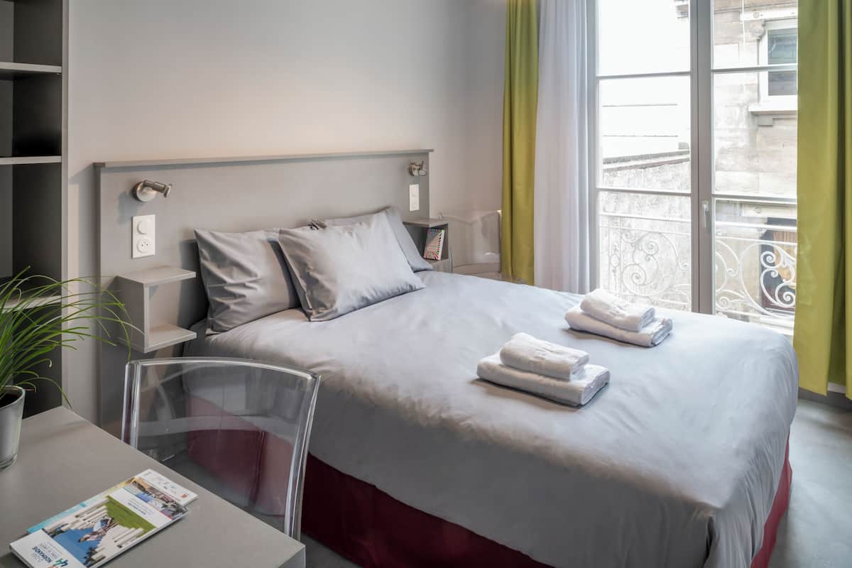 Deluxe Studio | 1 bedroom, laptop workspace, soundproofing, free WiFi