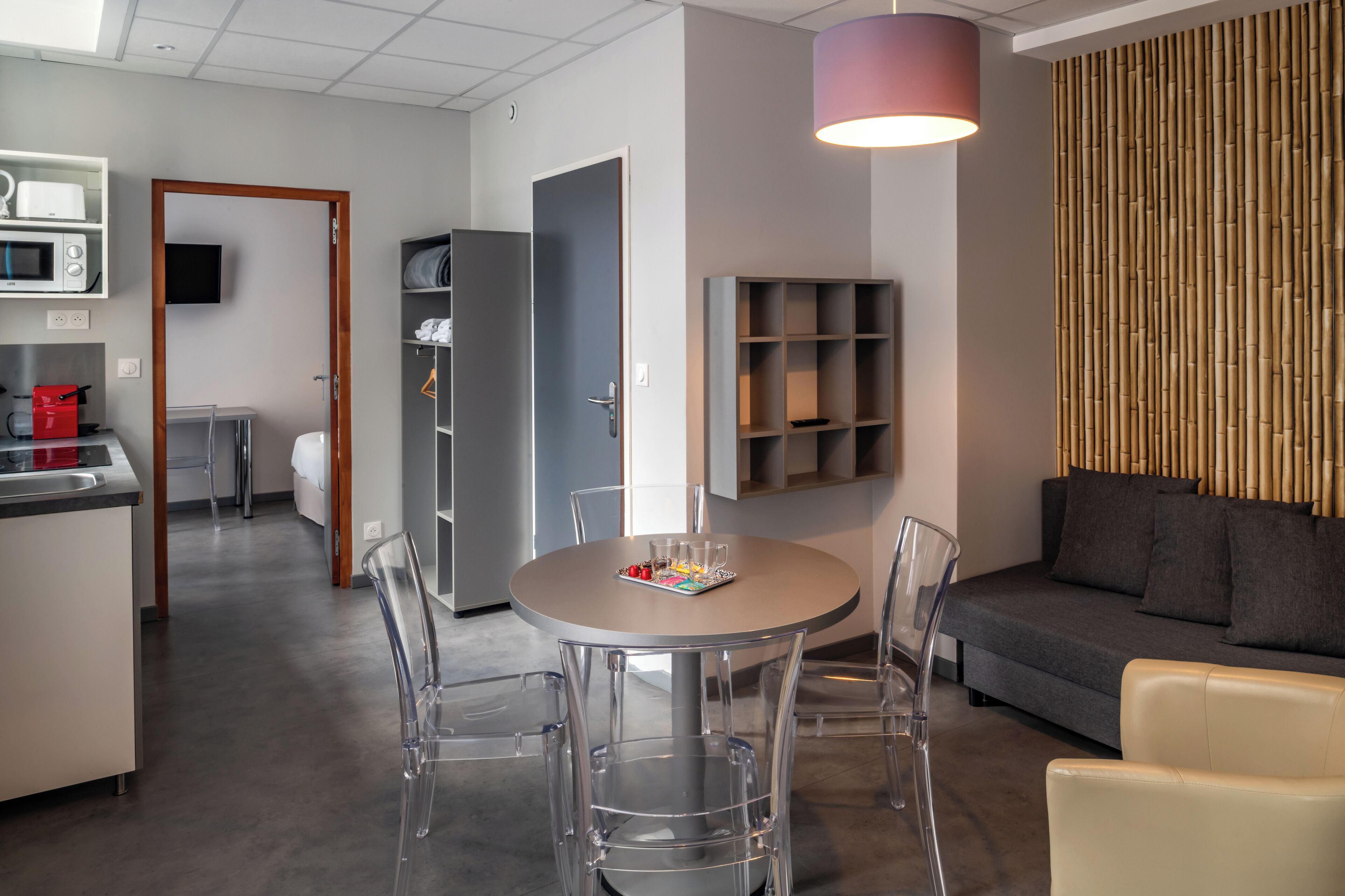 Family Apartment | Living area | TV