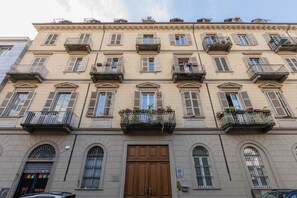 Front of property - Le Giacose Design by Wonderful Italy (Turin)