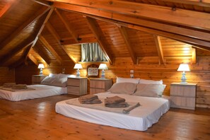 House | 4 bedrooms, desk - Tsampika s Traditional Stone Cottage in Siana (Rhodes)