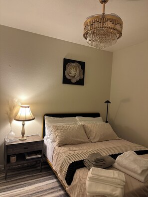 4 Schlafzimmer, Bügeleisen/Bügelbrett, WLAN, Bettwäsche