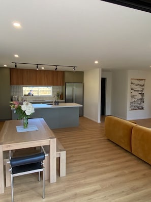 Interior - Brand new on Arthur
Entire home in Invercargill (Invercargill)