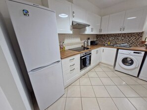 微波炉、烤箱、洗碗机、烤面包机