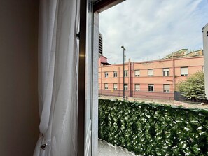 Deluxe Apartment, City View | Balcony - Green Heart House Napoli (Naples)