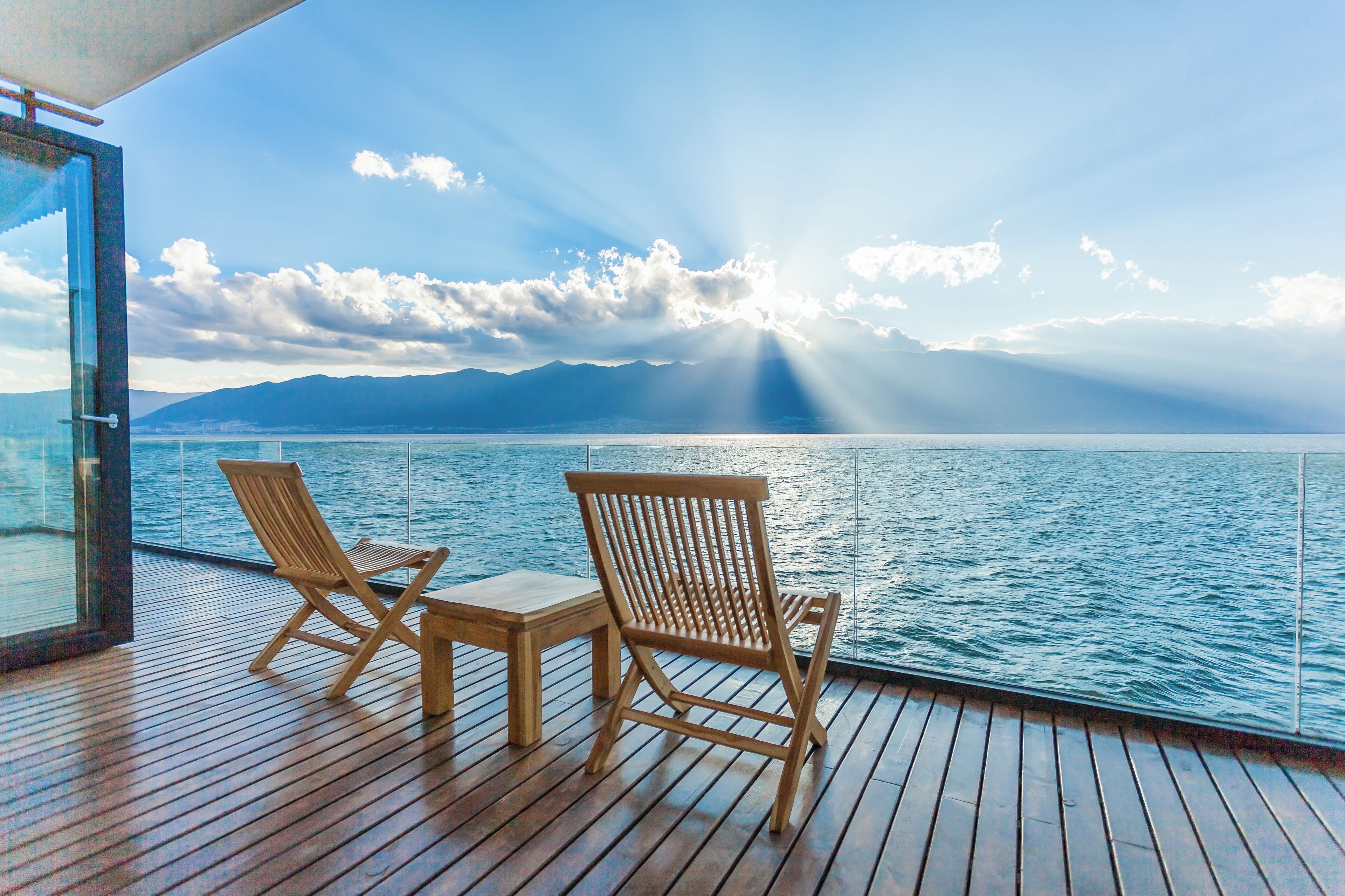 Luxury Double Room, Private Bathroom, Lake View | Terrace/patio