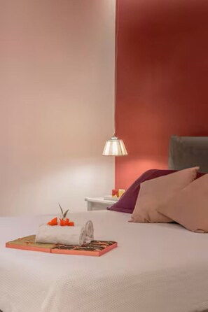 2 bedrooms, in-room safe, iron/ironing board, travel cot