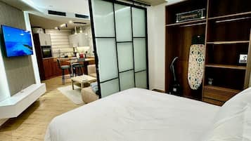 Deluxe Apartment | 1 bedroom, premium bedding, down comforters, pillowtop beds