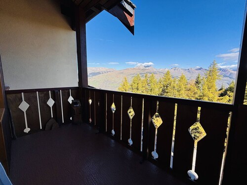 Duplex 7 pers, near slopes, balcony, ski locker