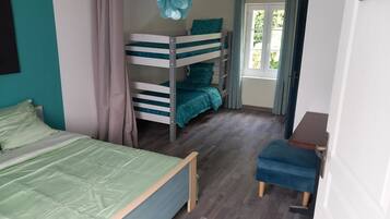 3 bedrooms, iron/ironing board, travel cot, WiFi