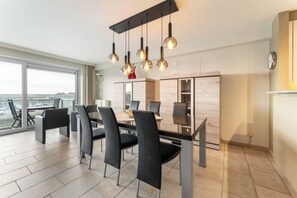 Apartment | Dining - Apartment in Blankenberge Near Belgium Pier (Blankenberge)