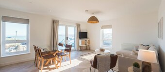A modern costal townhouse in the scenic Bull Bay, offering stunning coastal views for up to 4 guests