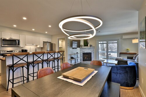 The Swirl Suite at Killington: Renovated 2RM/2BA Suite. Sleeps 6. Discounted Ski Rentals.