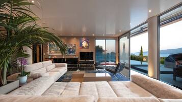 Villa, Smoking | 3 bedrooms