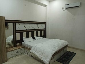 Habitación familiar | Wifi gratis y ropa de cama 