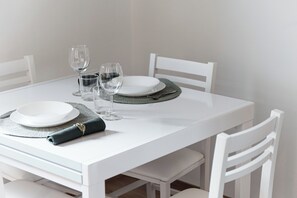 Apartment | Dining room - Love Corner (Carate Urio)