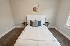 2 bedrooms, desk, iron/ironing board, travel cot