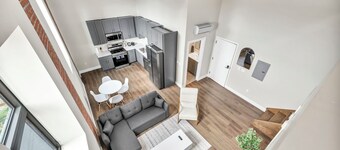 Charming 2-bedroom apartment in brilliant Cleveland with AC, WiFi