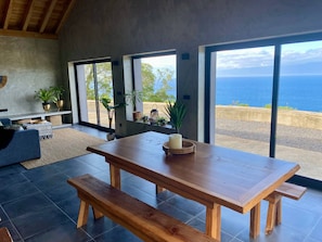 Dining - Casa Atlantis PIco (Santo Amaro)