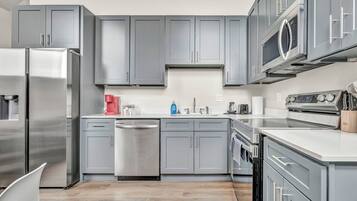 Fridge, microwave, oven, dishwasher