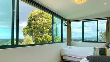 6 soverom, strykejern/-brett, wi-fi og sengetøy