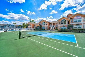Sports court - Familiar Retreat with Resort Access Near Disney (Kissimmee)