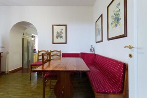 Dining - Casaletto Del Pellegrino  (Ponte di Cetti)