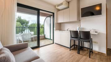 Appartamento Basic | Area soggiorno | TV 80 cm con canali satellitari