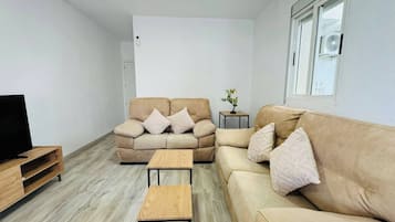 Departamento, 3 habitaciones, con acceso para personas discapacitadas | Sala de estar
