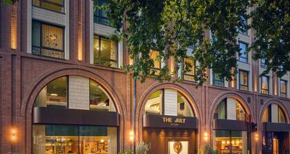 The July London Victoria