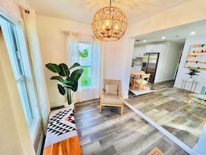 House | 3 bedrooms - Stylish House w Hot Tub Close to Beach Stadium (Oakland Park)