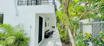 Enjoy Miami Top Location Free Parking Book Now