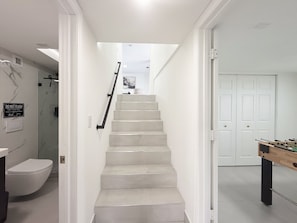 Villa | 5 bedrooms - NEW Luxury 5BR Villa Private Pool BBQ Game Room (Miami Gardens)