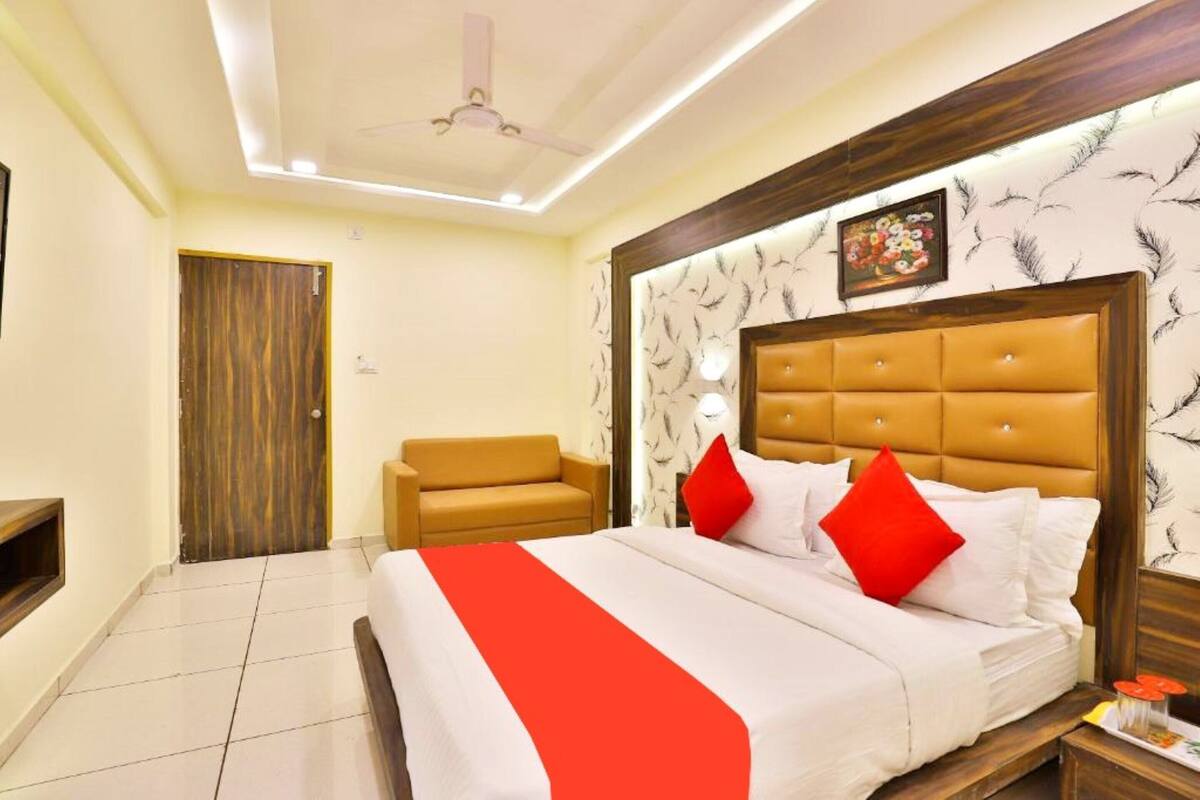 Classic Double Room, City View | Free WiFi, bed sheets