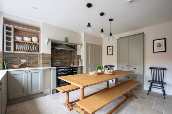 Signature House | Private kitchen