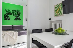 Dining - My Apulian Home in Polignano a Mare The Olive Trees A stone's throwfromthecenter (Polignano a Mare)