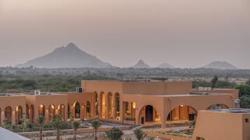 منظر من الجو على ارتفاع عالٍ