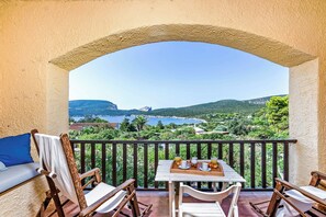 Outdoor dining - Una Finestra Sul Mare Capocaccia (Alghero)