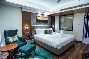 Superior Double Room, City View